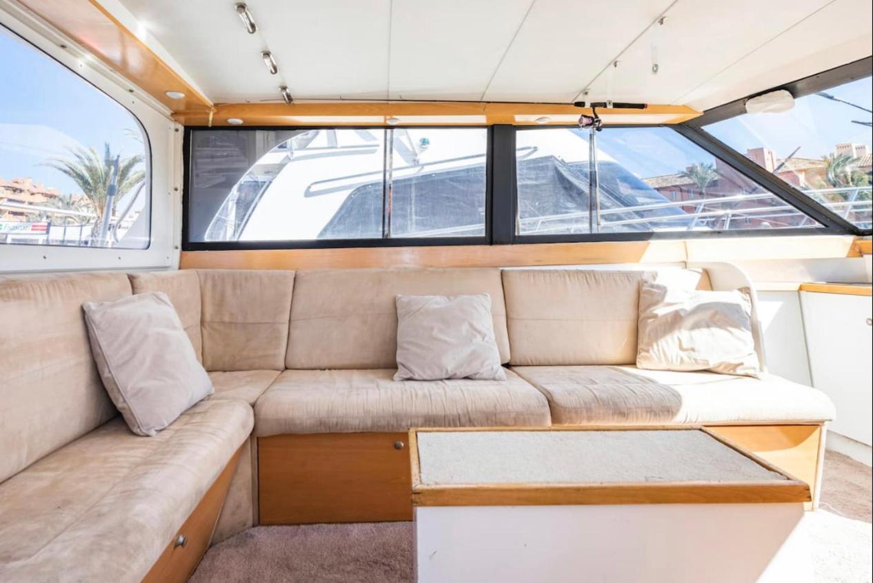 Barco Americano Sotogrande Torreguadiaro Exterior photo